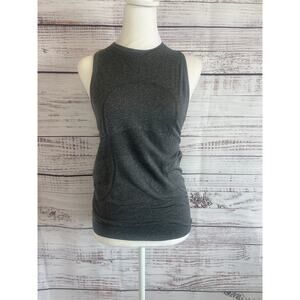 Lululemon Womens Gray High Neck Swiftly Tech Run Tank Shirt Size 6
Stretch